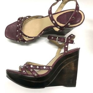 Frye Bridget Studded F0011 L09 Womens Sz 9M Sandal